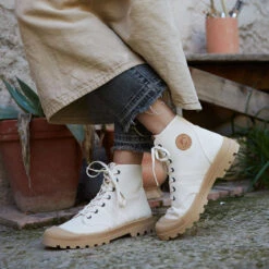 Produits populaires -Pataugas Boutique authentique toile femme ivoire